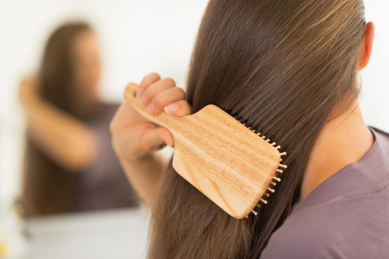 La importancia de usar el cepillo adecuado para tu cabello